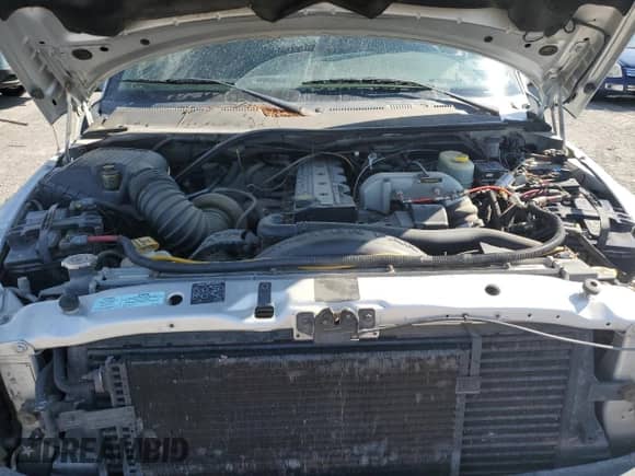 2001 Dodge 2500 with VIN 3B7KF23701G820913, listed as a Copart auction lot 71560975 with 60,430 mi miles and Salvage title. Bid and sale history available at DreamBid. Image 11.