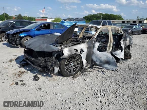 2019 BMW 5 Series 540i с VIN WBAJE5C55KWA98808, выставлен на аукционе Copart как лот 55162565 с пробегом Не указан миль и На запчасти • Non repairable. История ставок и продаж доступна на DreamBid. Изображение 1.