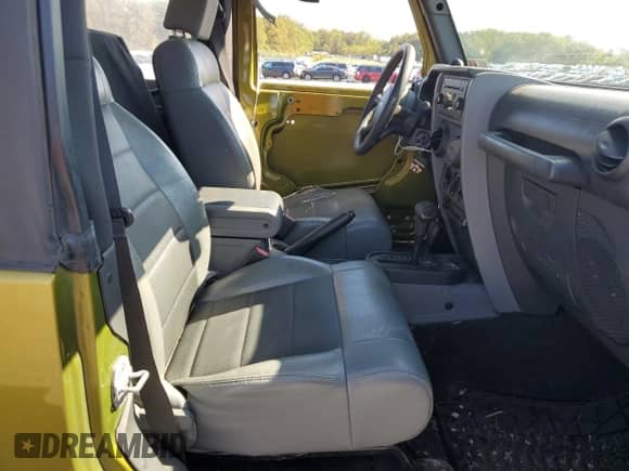 2008 Jeep Wrangler X z VIN 1J4FA24168L525400, wystawiony jako Copart lot #80185905 z przebiegiem 72 640 mil mil oraz Szkoda całkowita • Salvage title. Historia ofert i sprzedaży dostępna na DreamBid. Obrazek 10.