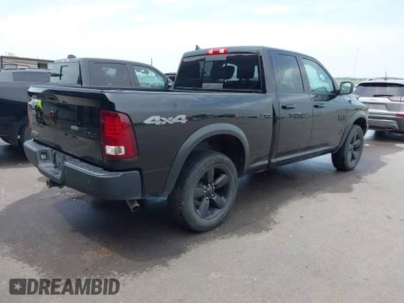 2019 Ram 1500 Warlock z VIN 1C6RR7GG3KS671301, wystawiony jako IAAI lot #42421023 z przebiegiem 53 370 mil mil oraz . Historia ofert i sprzedaży dostępna na DreamBid. Obrazek 4.