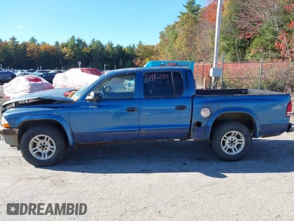 2004 Dodge Dakota SLT with VIN 1D7HG48N24S510369, listed as a IAAI auction lot 43495281 with 290,545 mi miles and . Bid and sale history available at DreamBid. Image 12.
