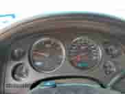 2011 Chevrolet Silverado 2500HD LTZ z VIN 1GC1KYC83BF215855, wystawiony jako Copart lot #68913305 z przebiegiem 213 230 mil mil oraz Szkoda całkowita • Salvage title. Historia ofert i sprzedaży dostępna na DreamBid. Obrazek 9.