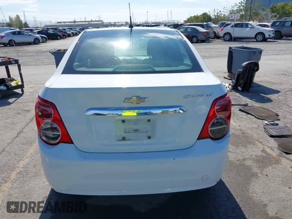 2014 Chevrolet Sonic LT с VIN 1G1JC5SH5E4198868, выставлен на аукционе IAAI как лот 43293255 с пробегом 173 429 миль миль и . История ставок и продаж доступна на DreamBid. Изображение 15.