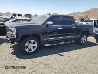 2016 Chevrolet Silverado 1500 LTZ z VIN 3GCPCSECXGG179268, wystawiony jako Copart lot #66737915 z przebiegiem 95 452 mil mil oraz Szkoda całkowita • Salvage title. Historia ofert i sprzedaży dostępna na DreamBid. Obrazek 1.