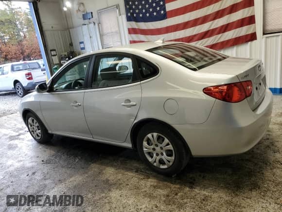 2009 Hyundai Elantra GLS с VIN KMHDU46D89U728044, выставлен на аукционе Copart как лот 90272645 с пробегом 102 936 миль миль и Чистый • Clean title. История ставок и продаж доступна на DreamBid. Изображение 2.