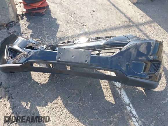 2014 Hyundai Tucson GLS with VIN KM8JTCAF0EU894044, listed as a IAAI auction lot 43228377 with 142,934 mi miles and . Bid and sale history available at DreamBid. Image 12.