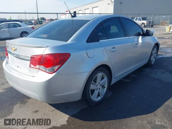 2014 Chevrolet Cruze Diesel с VIN 1G1P75SZ0E7299435, выставлен на аукционе IAAI как лот 43106680 с пробегом 201 515 миль миль и . История ставок и продаж доступна на DreamBid. Изображение 4.