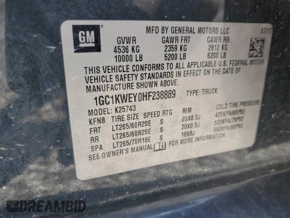 2017 Chevrolet Silverado 2500HD LTZ z VIN 1GC1KWEY0HF238889, wystawiony jako Copart lot #64786995 z przebiegiem 260 081 mil mil oraz Szkoda całkowita • Salvage title. Historia ofert i sprzedaży dostępna na DreamBid. Obrazek 12.