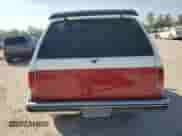 1989 Chevrolet Blazer with VIN 1GNCS18Z6K8218228, listed as a Copart auction lot 77130314 with 138,122 mi miles and Salvage title. Bid and sale history available at DreamBid. Image 6.