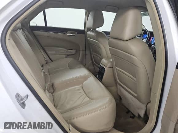 2011 Chrysler 300 Limited с VIN 2C3CA5CG3BH584400, выставлен на аукционе Copart как лот 71887915 с пробегом 125 449 миль миль и Чистый • Clean title. История ставок и продаж доступна на DreamBid. Изображение 10.