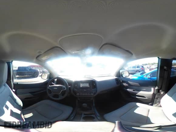 2017 Chevrolet Colorado 2WD WT z VIN 1GCHSBEA4H1169096, wystawiony jako IAAI lot #43139385 z przebiegiem 94 933 mil mil oraz . Historia ofert i sprzedaży dostępna na DreamBid. Obrazek 20.