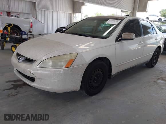 2005 Honda Accord LX with VIN 1HGCM66395A012561, listed as a IAAI auction lot 42322882 with 245,482 mi miles and . Bid and sale history available at DreamBid. Image 2.