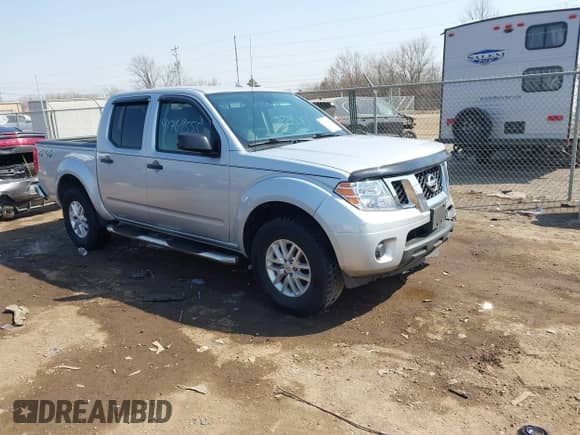 2016 Nissan Frontier SV z VIN 1N6AD0EV3GN755585, wystawiony jako IAAI lot #41769555 z przebiegiem 39 285 mil mil oraz . Historia ofert i sprzedaży dostępna na DreamBid. Obrazek 1.