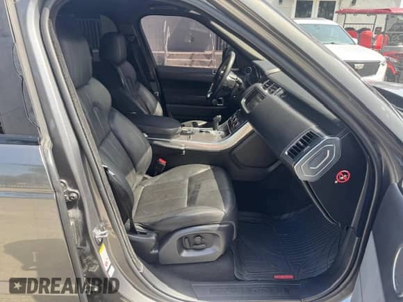 2016 Land Rover Range Rover Sport SE с VIN SALWG2PF6GA120359, выставлен на аукционе Copart как лот 61811365 с пробегом 90 160 миль миль и Чистый • Clean title. История ставок и продаж доступна на DreamBid. Изображение 7.