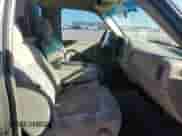 2002 Chevrolet Silverado 1500 LS with VIN 1GCEC14V22Z152918, listed as a Copart auction lot 86833874 with 82,617 mi miles and Salvage title. Bid and sale history available at DreamBid. Image 10.