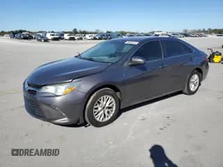 2016 Toyota Camry LE с VIN 4T4BF1FK7GR580969, выставлен на аукционе Copart как лот 89654675 с пробегом 174 649 миль миль и Чистый • Clean title. История ставок и продаж доступна на DreamBid. Изображение 1.