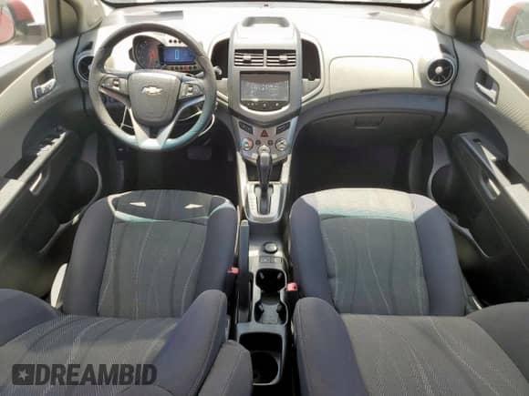 2013 Chevrolet Sonic LT с VIN 1G1JC5SBXD4231518, выставлен на аукционе Copart как лот 65627595 с пробегом 23 237 миль миль и Чистый • Clean title. История ставок и продаж доступна на DreamBid. Изображение 8.