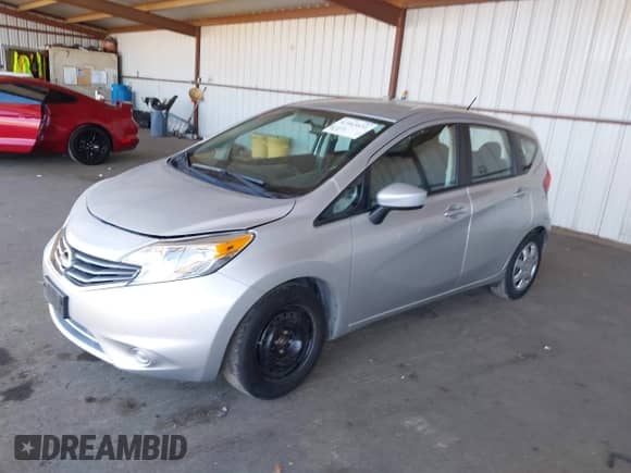 2015 Nissan Note SV z VIN 3N1CE2CP1FL381861, wystawiony jako IAAI lot #42965851 z przebiegiem 82 470 mil mil oraz . Historia ofert i sprzedaży dostępna na DreamBid. Obrazek 2.