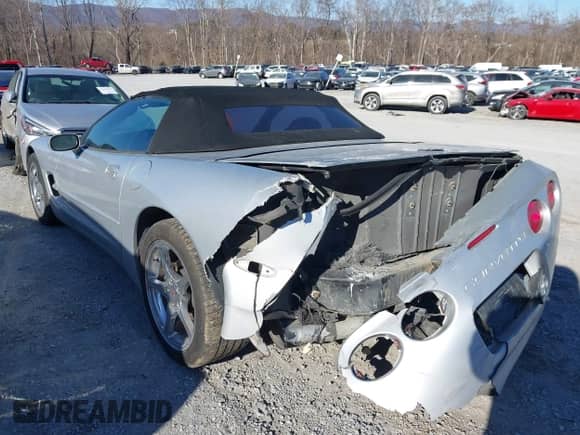 1999 Chevrolet Corvette с VIN 1G1YY32G8X5103194, выставлен на аукционе IAAI как лот 41448285 с пробегом 64 262 миль миль и . История ставок и продаж доступна на DreamBid. Изображение 6.
