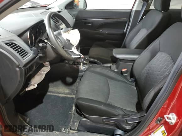 2020 Mitsubishi Outlander ES с VIN JA4AR3AU2LU028676, выставлен на аукционе Copart как лот 66925125 с пробегом 81 444 миль миль и Списание • Salvage title. История ставок и продаж доступна на DreamBid. Изображение 7.