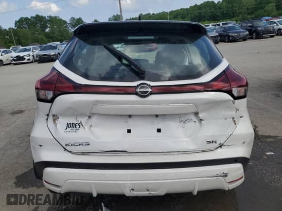 2022 Nissan Kicks SR z VIN 3N1CP5DV1NL511824, wystawiony jako Copart lot #57610535 z przebiegiem 68 909 mil mil oraz Szkoda całkowita • Salvage title. Historia ofert i sprzedaży dostępna na DreamBid. Obrazek 6.