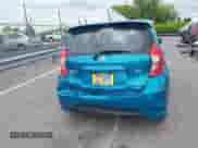 2015 Nissan Note SV z VIN 3N1CE2CP0FL396030, wystawiony jako IAAI lot #42030132 z przebiegiem 46 635 mil mil oraz . Historia ofert i sprzedaży dostępna na DreamBid. Obrazek 16.