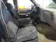 1998 Chevrolet S-10 LS z VIN 1GCCS19X9W8180151, wystawiony jako Copart lot #59041485 z przebiegiem 134 812 mil mil oraz Czysty tytuł • Clean title. Historia ofert i sprzedaży dostępna na DreamBid. Obrazek 7.