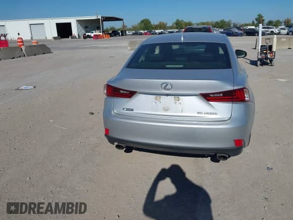 2016 Lexus IS 200t with VIN JTHBA1D2XG5034899, listed as a IAAI auction lot 43464931 with 98,785 mi miles and . Bid and sale history available at DreamBid. Image 16.