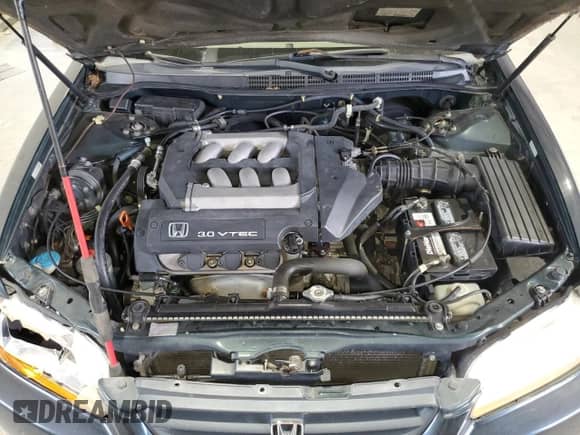2000 Honda Accord EX with VIN 1HGCG2250YA009625, listed as a Copart auction lot 70960105 with 254,172 mi miles and Clean title. Bid and sale history available at DreamBid. Image 11.