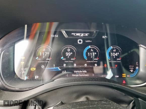 2023 Ram 1500 TRX z VIN 1C6SRFU99PN501130, wystawiony jako Copart lot #64632565 z przebiegiem 21 543 mil mil oraz Czysty tytuł • Clean title. Historia ofert i sprzedaży dostępna na DreamBid. Obrazek 9.