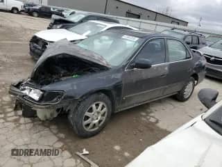 2002 Honda Accord SE with VIN 1HGCG66852A074196, listed as a Copart auction lot 47954355 with 288,892 mi miles and Salvage title. Bid and sale history available at DreamBid. Image 1.