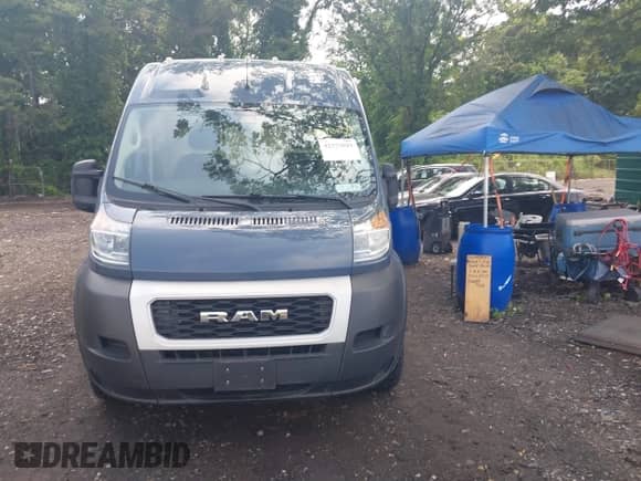 2019 Ram ProMaster Cargo with VIN 3C6URVJG6KE551731, listed as a IAAI auction lot 42573029 with 69,064 mi miles and . Bid and sale history available at DreamBid. Image 12.