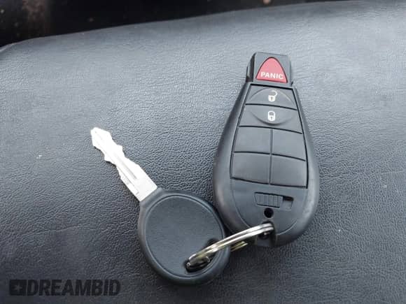 2012 Ram 1500 ST z VIN 1C6RD7FPXCS314926, wystawiony jako IAAI lot #42485348 z przebiegiem 77 663 mil mil oraz . Historia ofert i sprzedaży dostępna na DreamBid. Obrazek 11.