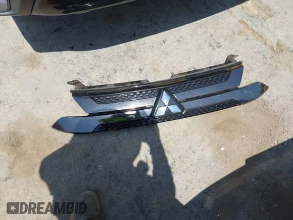 2020 Mitsubishi Outlander SE с VIN JA4AD3A39LZ034984, выставлен на аукционе IAAI как лот 42431048 с пробегом 102 314 миль миль и . История ставок и продаж доступна на DreamBid. Изображение 12.