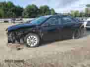 2015 Toyota Camry LE z VIN 4T4BF1FK8FR504403, wystawiony jako Copart lot #80156295 z przebiegiem 92 877 mil mil oraz Szkoda całkowita • Salvage title. Historia ofert i sprzedaży dostępna na DreamBid. Obrazek 1.