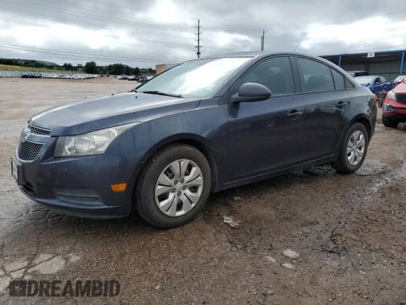 2014 Chevrolet Cruze LS with VIN 1G1PB5SH2E7266197, listed as a Copart auction lot 70366495 with 139,353 mi miles and Salvage title. Bid and sale history available at DreamBid. Image 1.