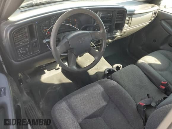 2006 Chevrolet Silverado 1500 Work Truck с VIN 3GCEC14VX6G246762, выставлен на аукционе Copart как лот 46645975 с пробегом 198 696 миль миль и Списание • Salvage title. История ставок и продаж доступна на DreamBid. Изображение 8.