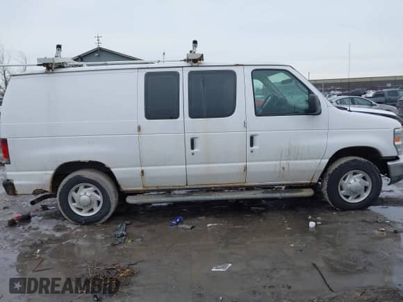 2008 Ford Econoline Cargo Commercial with VIN 1FTNE24W68DA79471, listed as a IAAI auction lot 41448543 with 196,981 mi miles and . Bid and sale history available at DreamBid. Image 13.