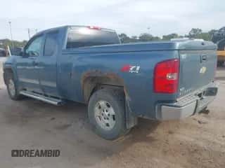 2011 Chevrolet Silverado 1500 LT с VIN 1GCRKSE37BZ369131, выставлен на аукционе IAAI как лот 43440087 с пробегом 218 050 миль миль и . История ставок и продаж доступна на DreamBid. Изображение 3.