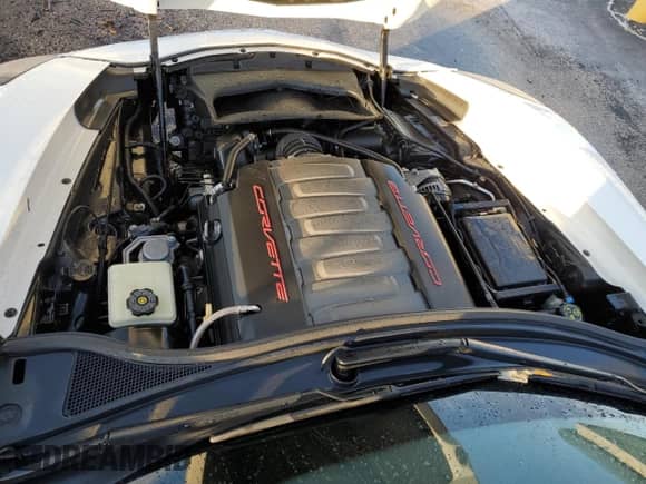 2014 Chevrolet Corvette 3LT с VIN 1G1YF3D78E5117872, выставлен на аукционе Copart как лот 83312754 с пробегом 77 507 миль миль и На запчасти • Non repairable. История ставок и продаж доступна на DreamBid. Изображение 11.