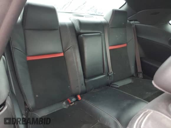 2012 Dodge Challenger SRT-8 392 с VIN 2C3CDYCJ9CH229723, выставлен на аукционе Copart как лот 55267885 с пробегом 62 056 миль миль и Списание • Salvage title. История ставок и продаж доступна на DreamBid. Изображение 10.