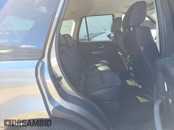 2008 Land Rover Range Rover Sport HSE with VIN SALSF25428A120167, listed as a Copart auction lot 87108195 with 119,752 mi miles and Clean title. Bid and sale history available at DreamBid. Image 6.