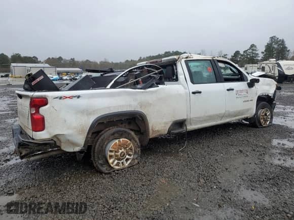 2024 Chevrolet Silverado 2500HD Work Truck with VIN 1GC4YLE74RF388670, listed as a Copart auction lot 42791515 with Not provided miles and Salvage title. Bid and sale history available at DreamBid. Image 3.