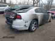 2014 Dodge Charger SXT z VIN 2C3CDXHG0EH332071, wystawiony jako IAAI lot #41909261 z przebiegiem Nie podano mil oraz . Historia ofert i sprzedaży dostępna na DreamBid. Obrazek 4.
