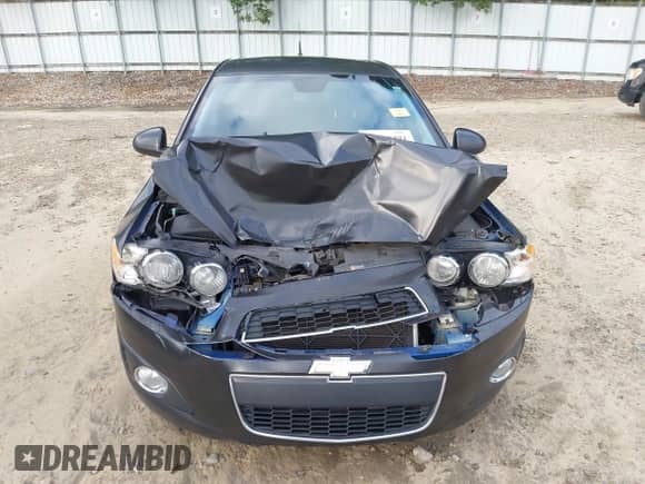 2013 Chevrolet Sonic LT с VIN 1G1JC5SH2D4168340, выставлен на аукционе IAAI как лот 43168491 с пробегом 147 319 миль миль и . История ставок и продаж доступна на DreamBid. Изображение 12.