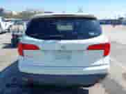 2016 Honda Pilot EX-L z VIN 5FNYF5H86GB038482, wystawiony jako IAAI lot #43369196 z przebiegiem 88 972 mil mil oraz . Historia ofert i sprzedaży dostępna na DreamBid. Obrazek 16.