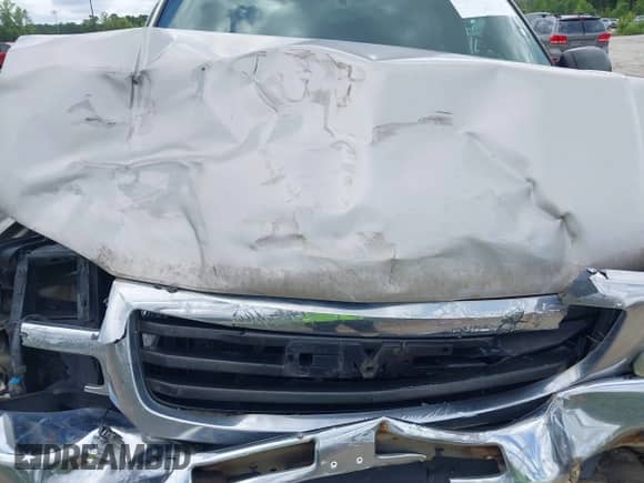 2004 GMC Sierra 1500 SLE with VIN 1GTEK19TX4E284023, listed as a IAAI auction lot 42459965 with Not provided miles and . Bid and sale history available at DreamBid. Image 12.