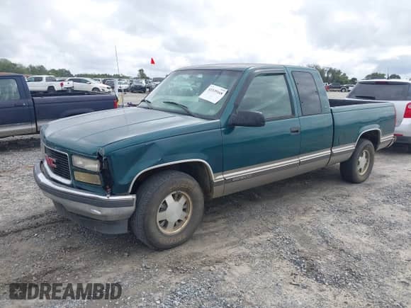 1998 GMC Sierra 1500 with VIN 2GTEC19R0W1548193, listed as a IAAI auction lot 43339168 with 244,861 mi miles and . Bid and sale history available at DreamBid. Image 2.