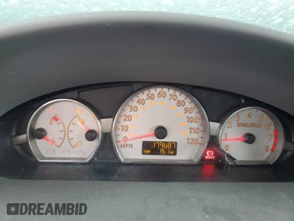 2006 Saturn ION z VIN 1G8AL58B86Z134350, wystawiony jako Copart lot #84191224 z przebiegiem 179 687 mil mil oraz Szkoda całkowita • Salvage title. Historia ofert i sprzedaży dostępna na DreamBid. Obrazek 9.