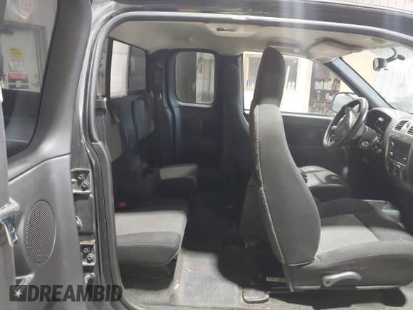 2007 Chevrolet Colorado 1LT z VIN 1GCDT19E778208837, wystawiony jako IAAI lot #41988761 z przebiegiem 78 310 mil mil oraz . Historia ofert i sprzedaży dostępna na DreamBid. Obrazek 8.